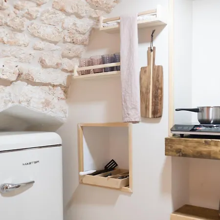 Alcova 800 In Pietra - Centro Nyaraló *